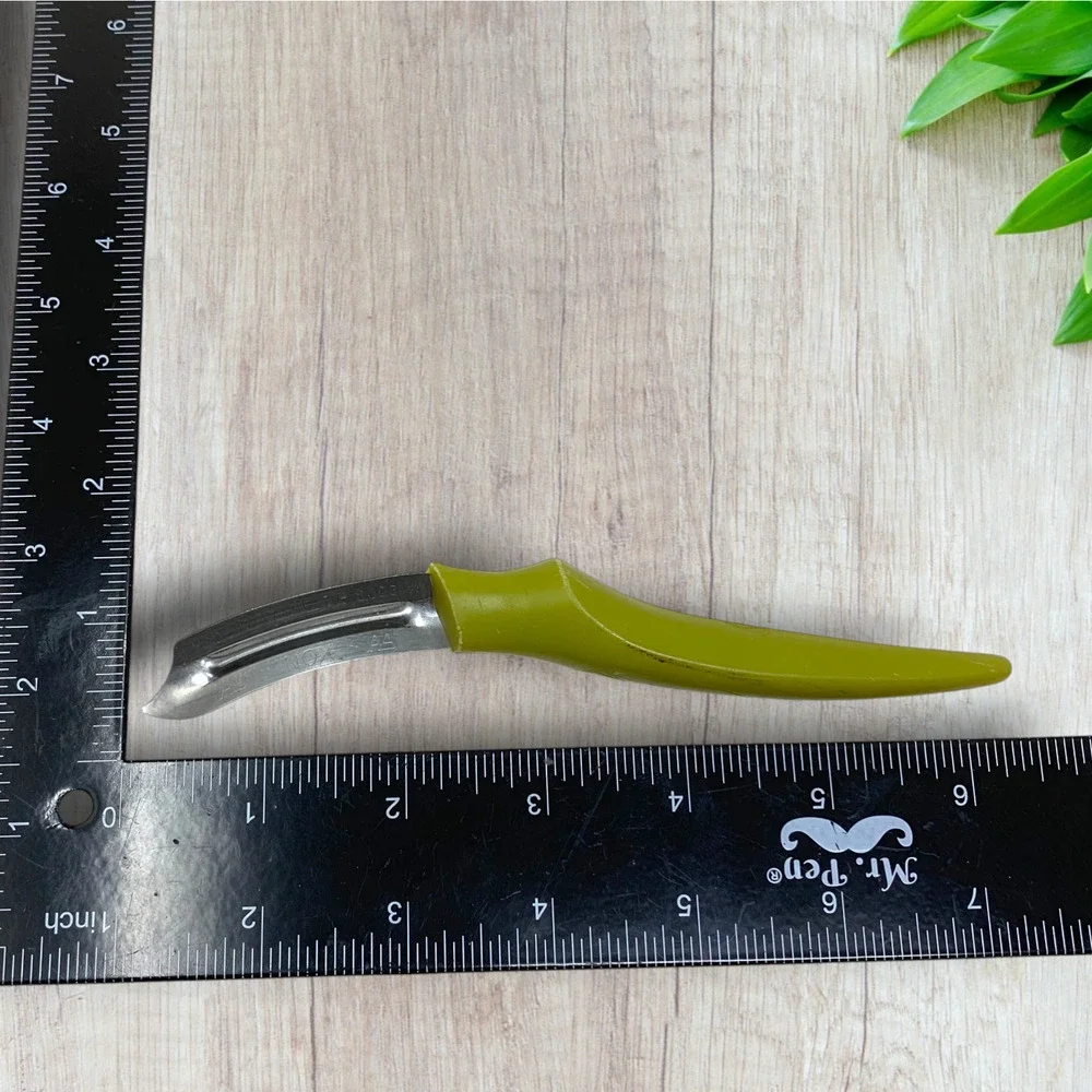 Vtg 1970's INOX Vegetable Peeler Avocado Green Handle 6.5” France Mid Century
